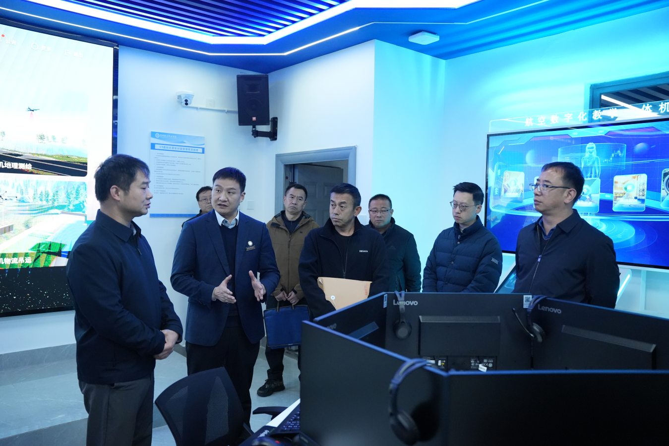 关怀暖校园 调研促提升—— 滇中新区党工委副书记、管委会副主任杨东伟一行 莅临我校开展建校办学情况调研工作